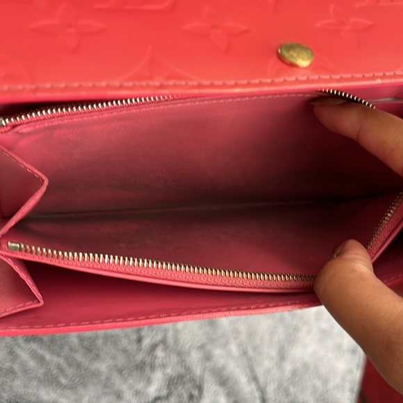 Louis Vuitton pink vernis long wallet - Picture 4 of 10
